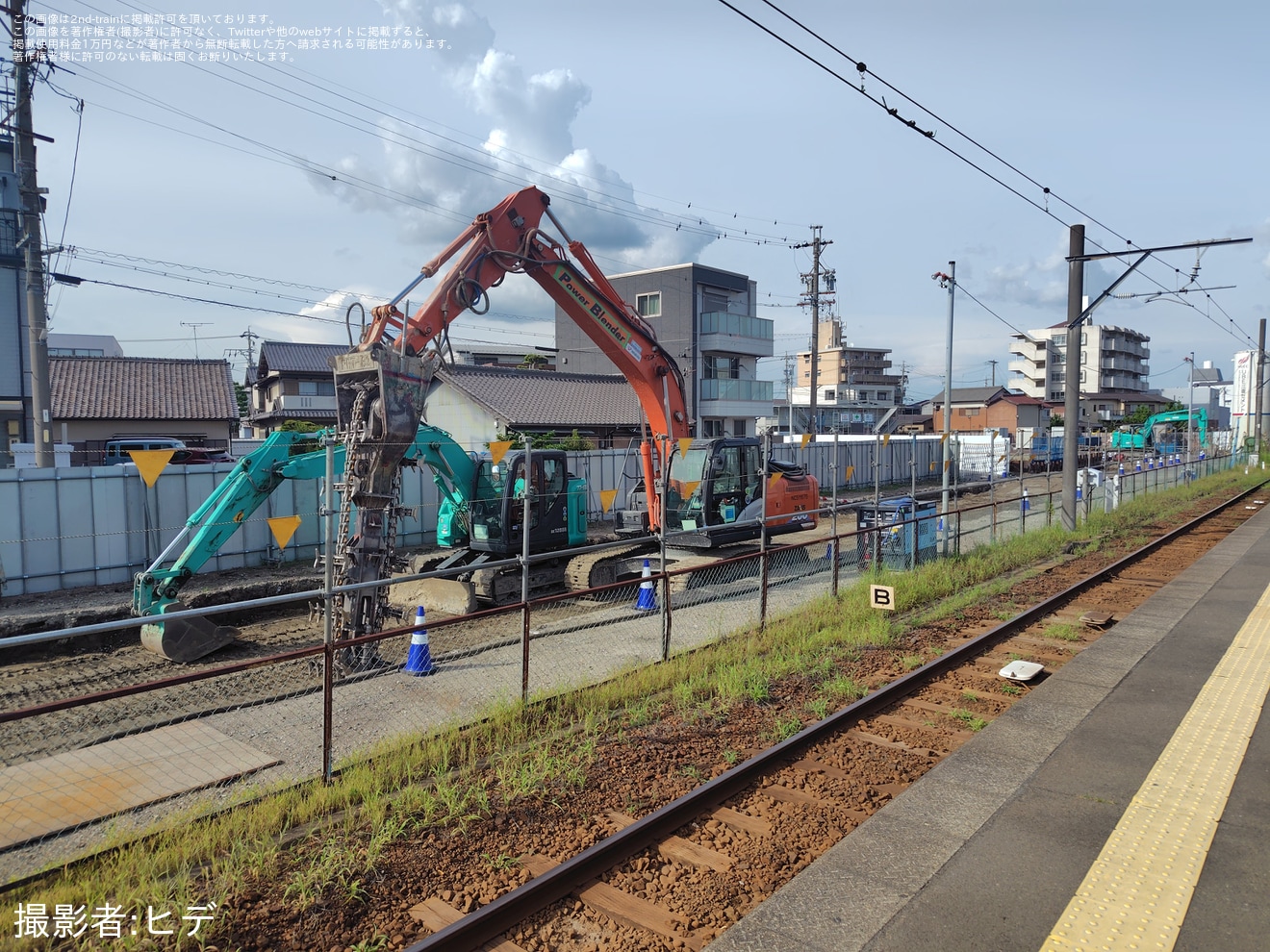 【名鉄】弥富駅で名鉄尾西線の移設工事が進行の拡大写真