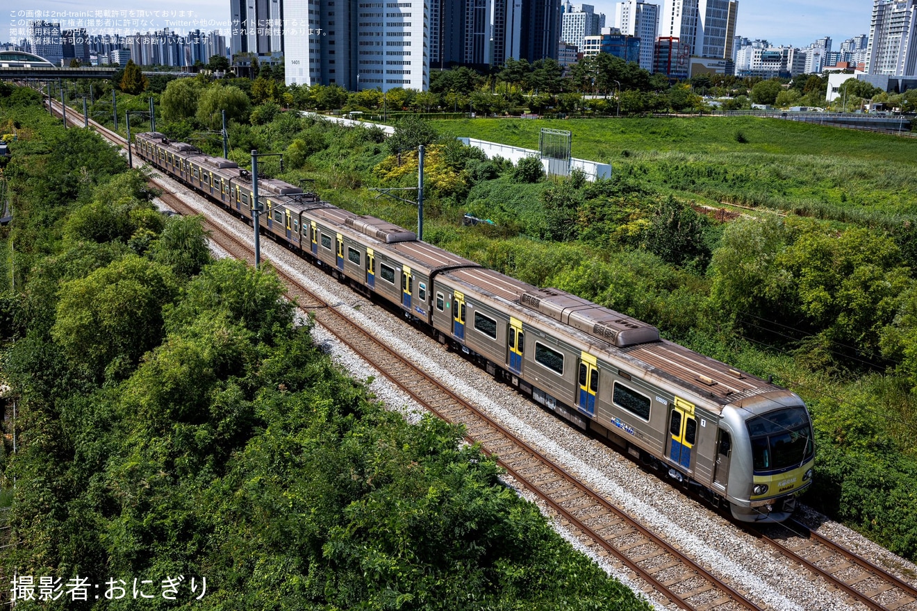 【KORAIL】351000系351F27編成が精密診断を終え出場試運転の拡大写真