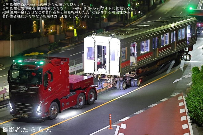 【東急】9000系デハ9404・デハ9410が長津田車両工場から陸送（2枚目）