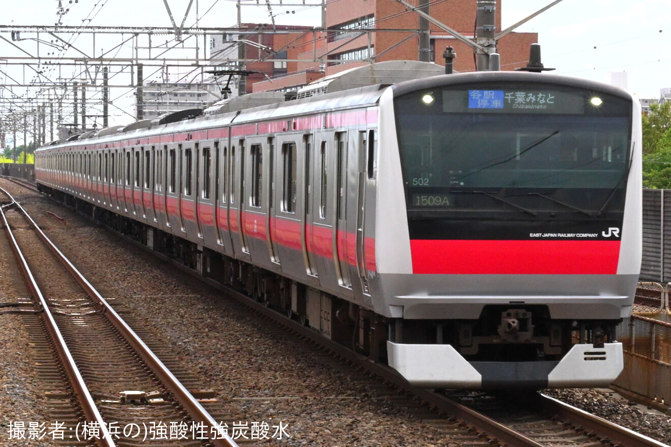 【JR東】大雨による蘇我駅構内線路冠水と信号設備故障による千葉みなと駅止まりが運行の拡大写真