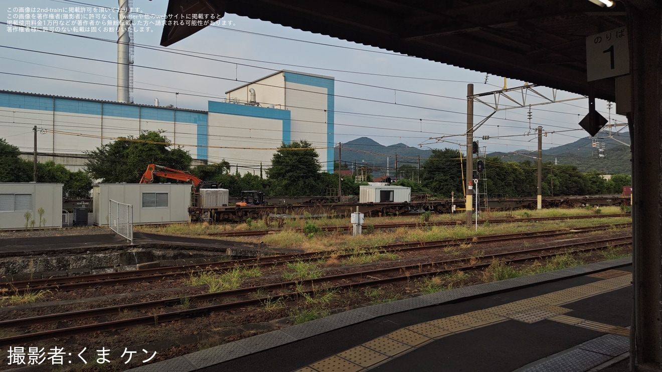 【JR貨】八代駅で横転した貨車が復線、EF510-308も復旧作業進むの拡大写真