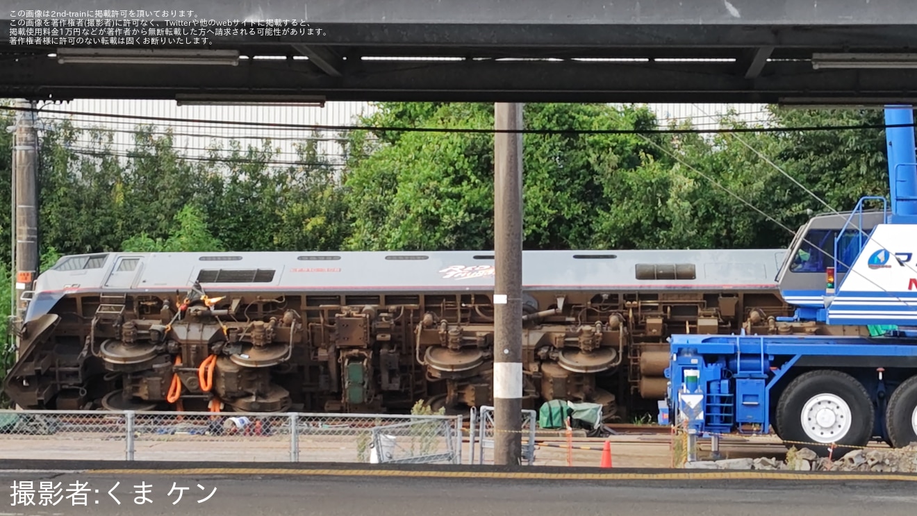 【JR貨】八代駅で横転した貨車が復線、EF510-308も復旧作業進むの拡大写真