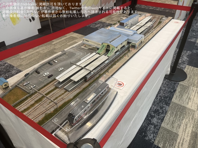 【西武】「西武・鉄道博覧会2026」を開催し「トキイロ」の座席も展示をくすのきホールで撮影した写真