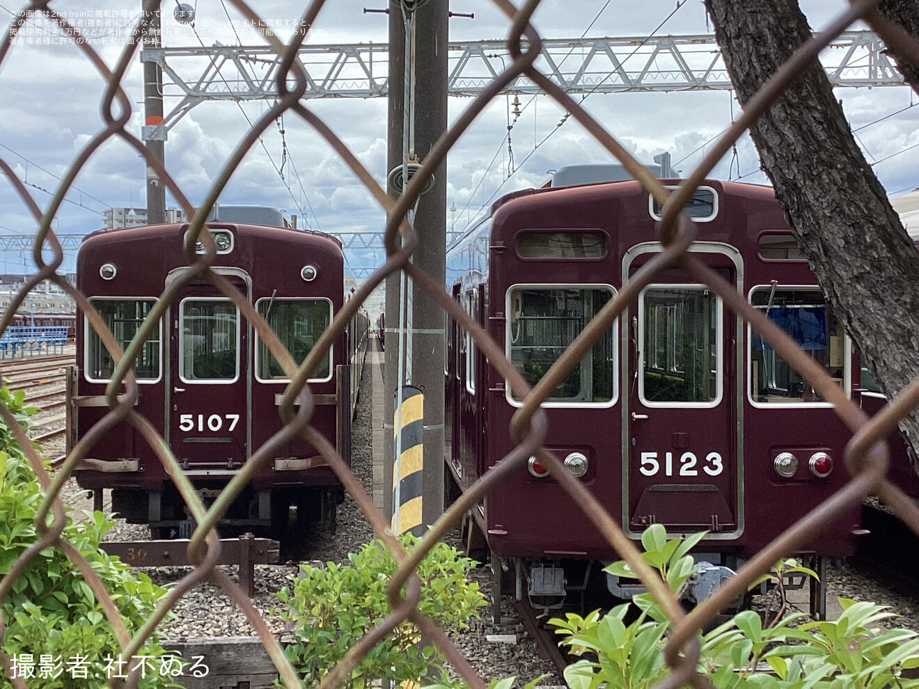 【阪急】5100系5106F 編成分割、一部部品撤去の拡大写真