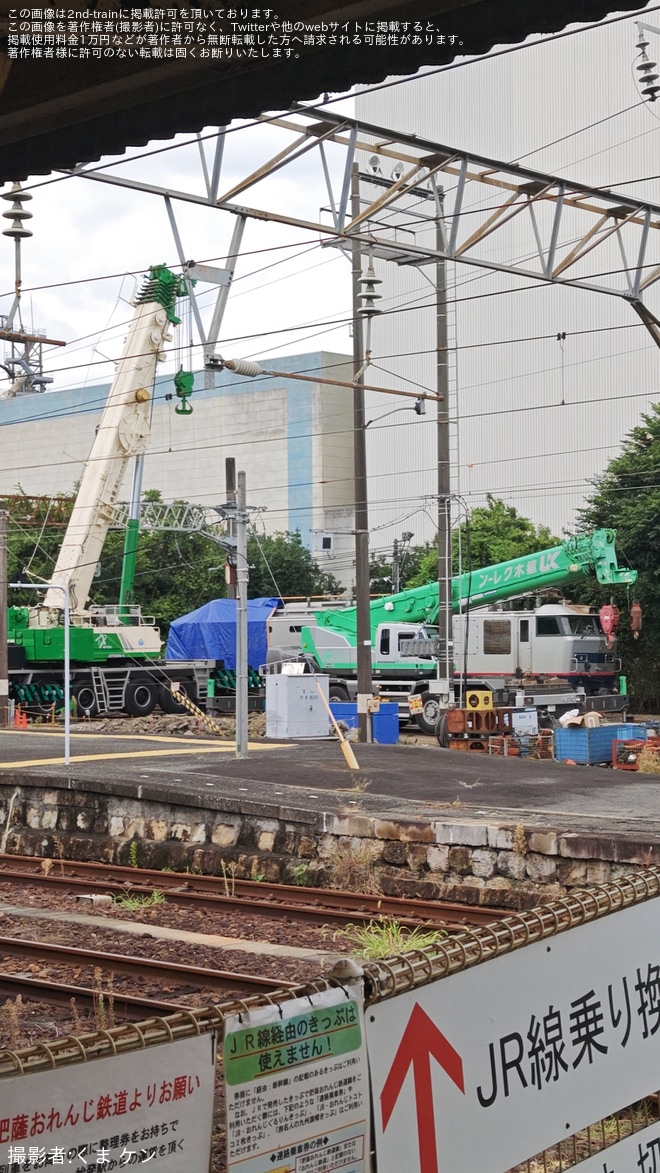 【JR貨】八代駅で横転していたEF510-308が載線を八代駅で撮影した写真