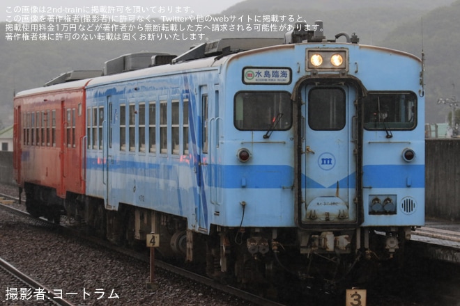 【水島】旧国鉄車両「キハ37」がお盆期間に2両編成で特別運行を不明で撮影した写真