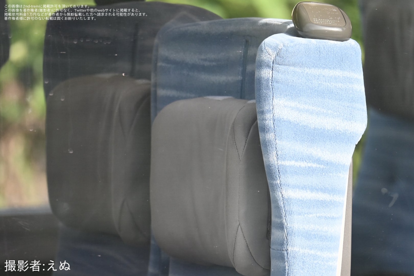 【JR東】E353系モトS111編成が長野総合車両ベースへ入場回送の拡大写真