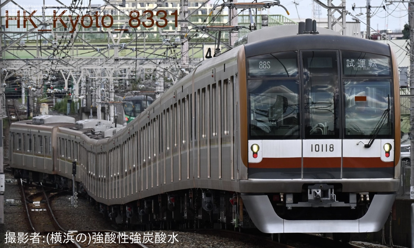 【メトロ】10000系10118F綾瀬工場出場試運転の拡大写真