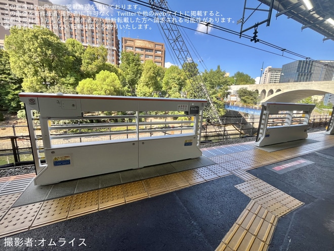 【JR東】御茶ノ水駅4番線にホームドアが設置 - 御茶ノ水駅にて撮影