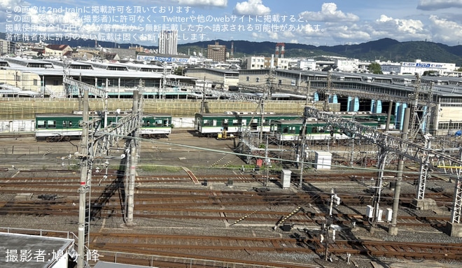 【京阪】7200系7201Fが寝屋川車庫で分割され留置 - 寝屋川車庫付近にて撮影
