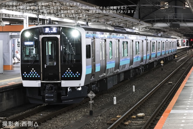 【JR東】E131系200番台ナノN5編成が単独で大月以東へ回送（1枚目）