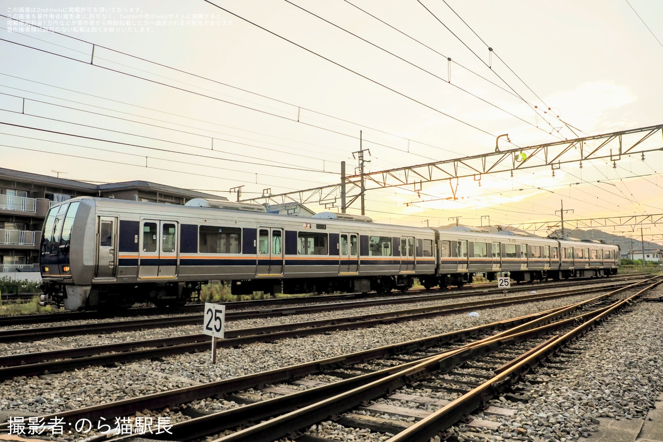 【JR西】207系S15編成が網干総合車両所本所へ入場回送の拡大写真