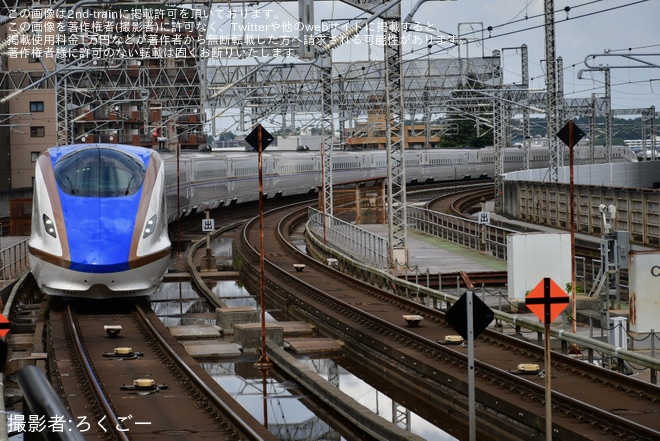 【JR東】E7系F20編成が全般検査を終えて出場試運転を不明で撮影した写真