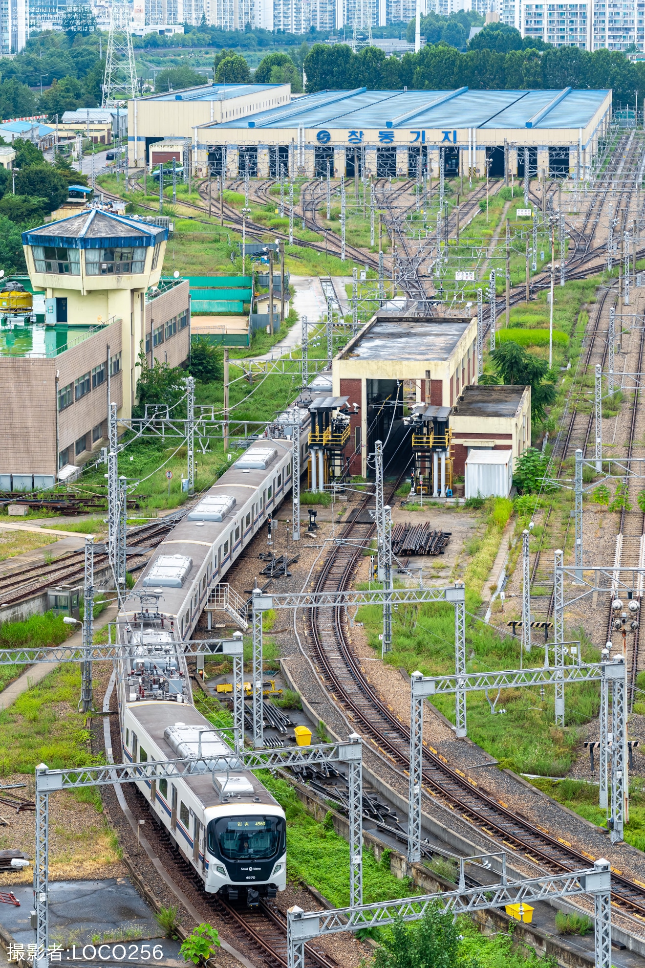 【Seoul Metro】倉洞車両基地が営業終了し残留車両が榛接車両基地へ移動の拡大写真