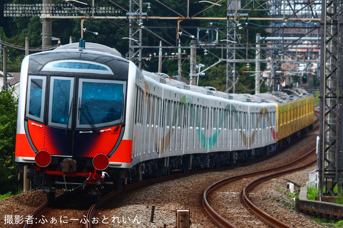 【西武】40000系48101F「トキイロ」が新秋津から小手指へ回送の拡大写真