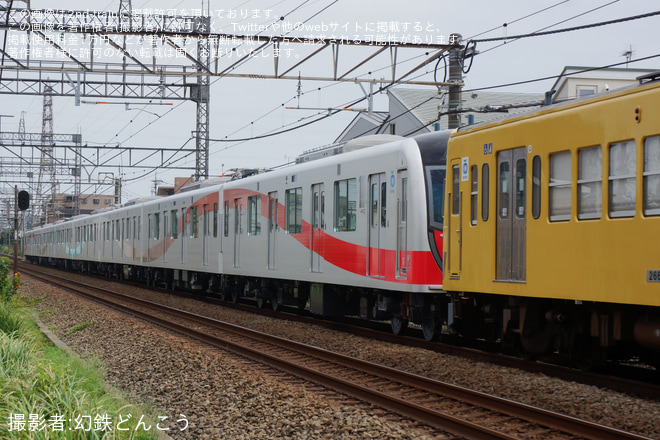 【西武】40000系48101F「トキイロ」が新秋津から小手指へ回送（2枚目）