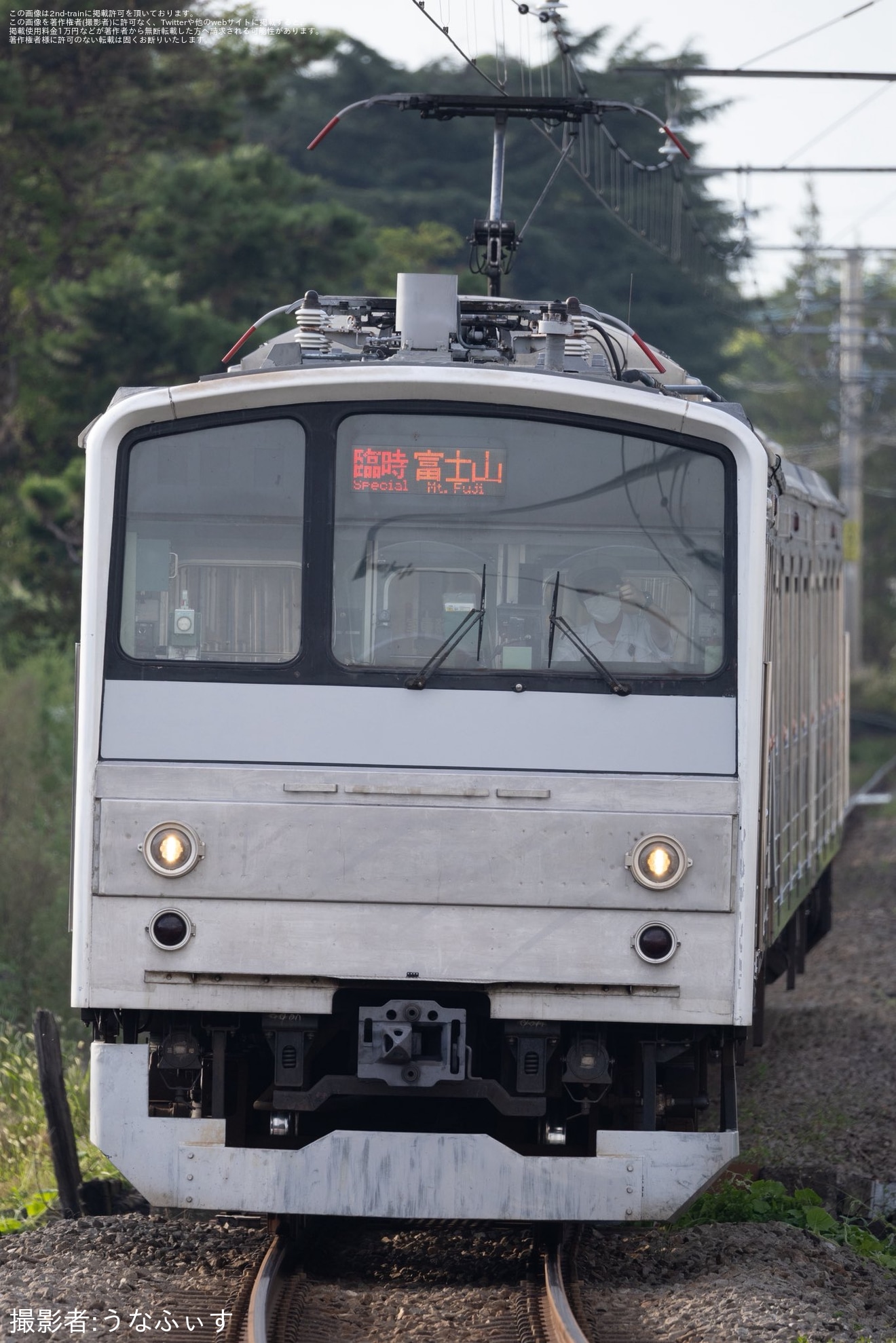 【富士山麓】6000系6501F「銀電」が吉田の火祭り臨に充当の拡大写真