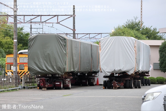 【東急】2020系2135Fデハ2235・デハ2335が長津田車両工場から陸送（4枚目）