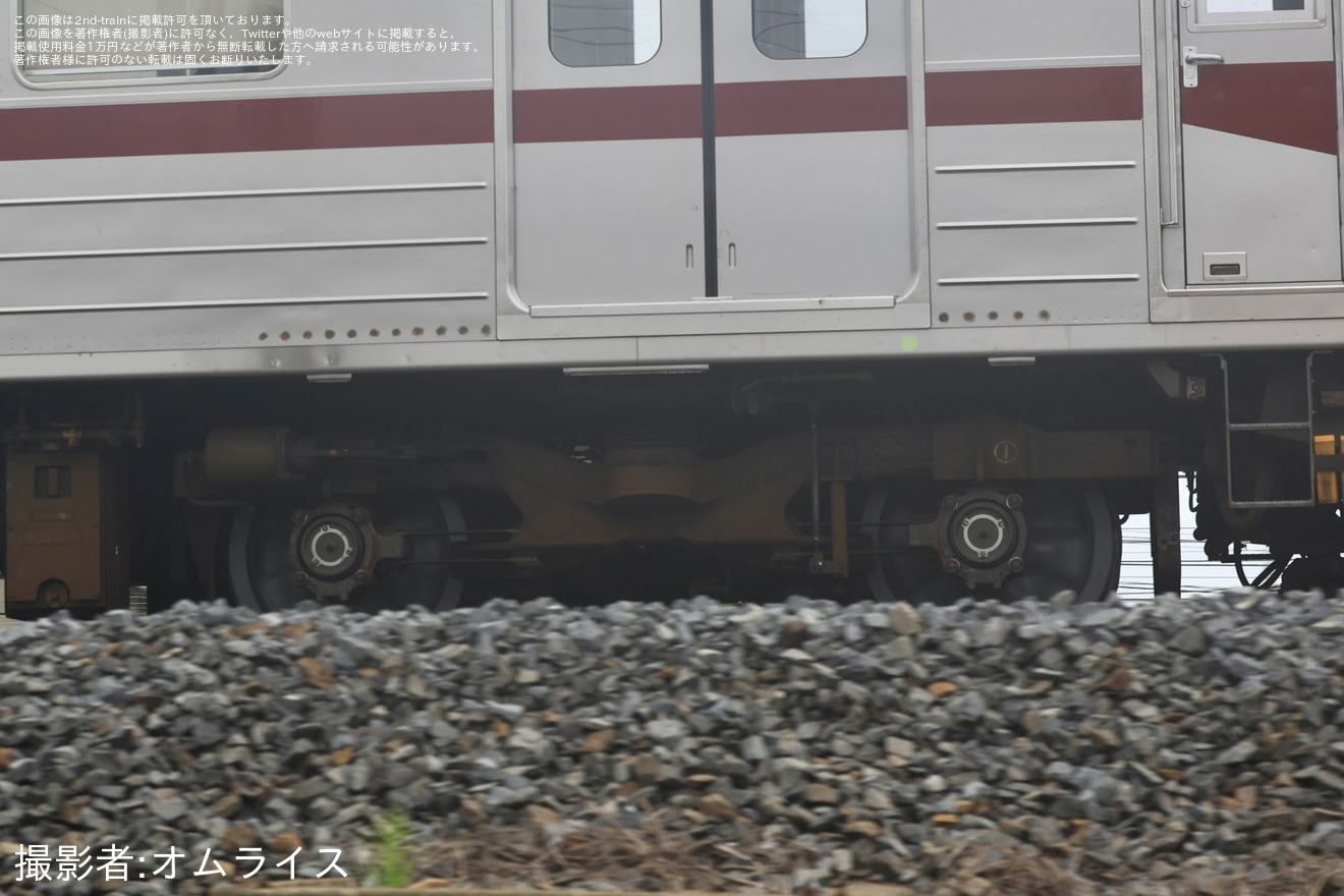 【東武】10030型50番台11262Fが車軸交換後の試運転の拡大写真