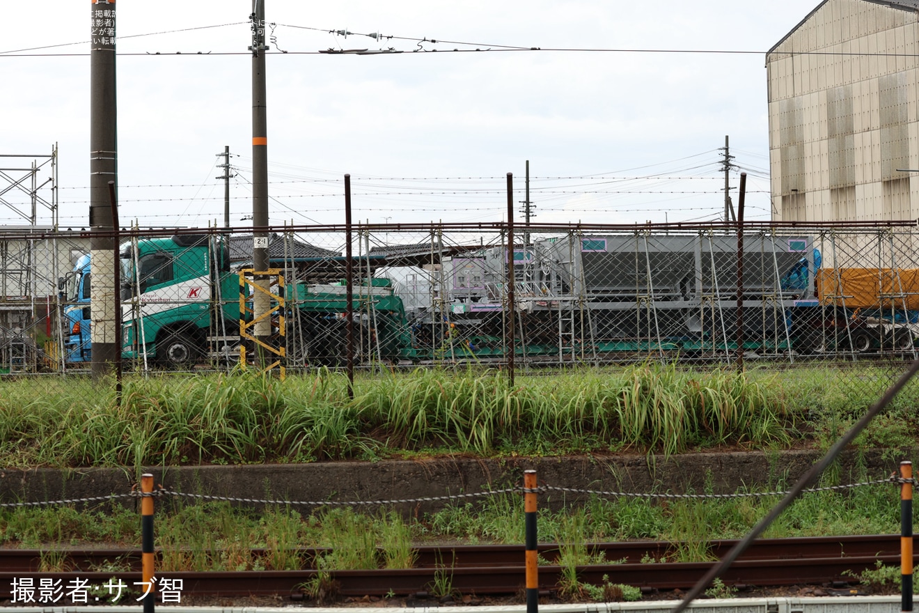 【JR西】新型バラスト散布車「キサヤ143-4」が後藤総合車両所で確認の拡大写真