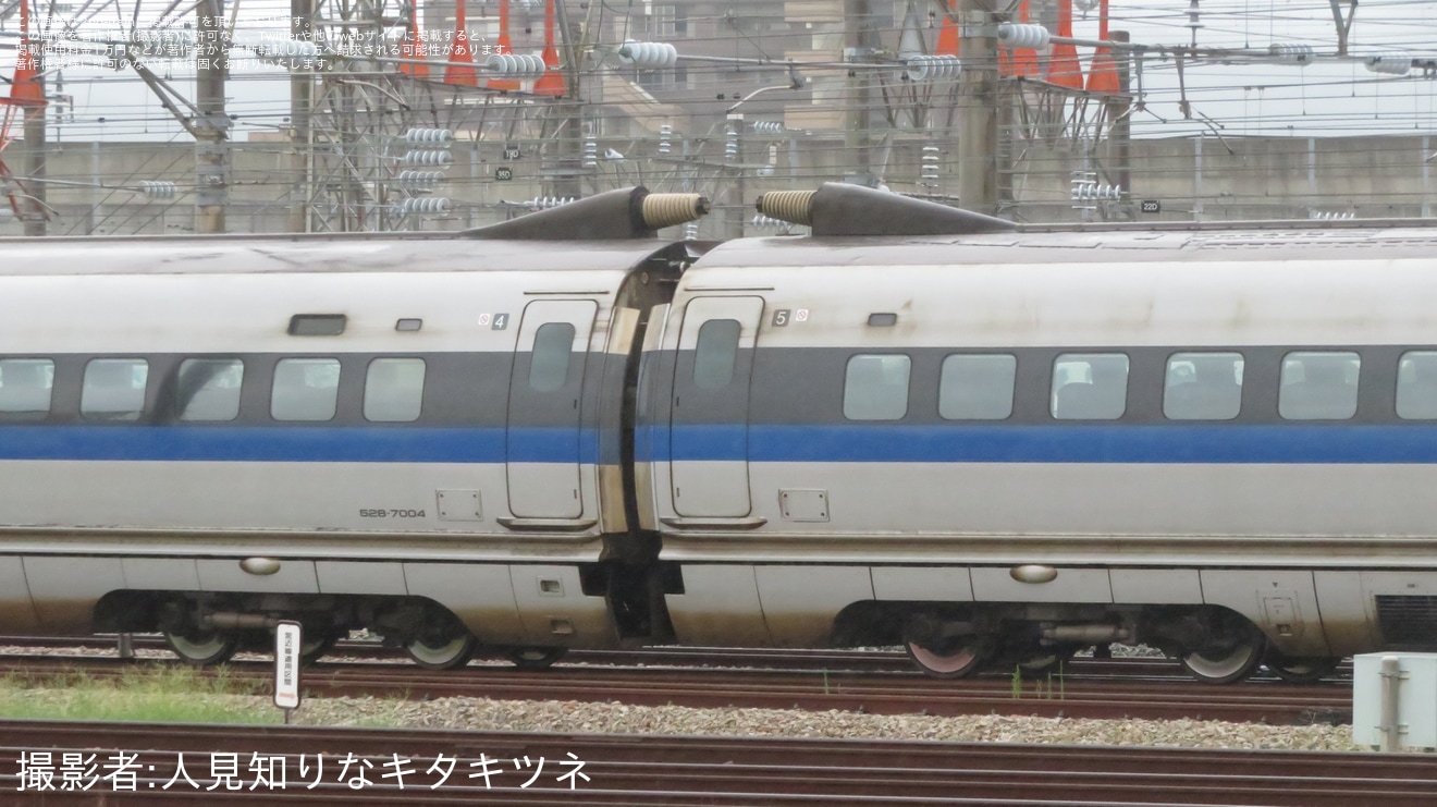 【JR西】500系V4編成で廃車準備とみられる作業が確認の拡大写真