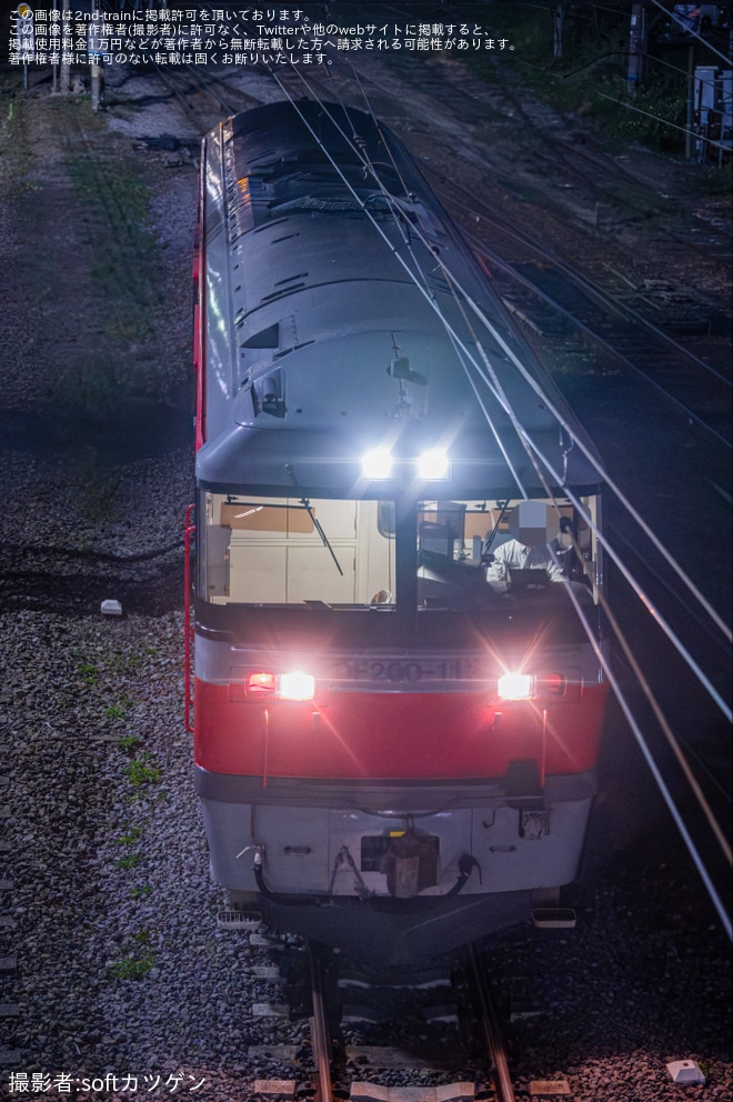 【JR貨】DF200-113の上部前照灯がLED化（1枚目）