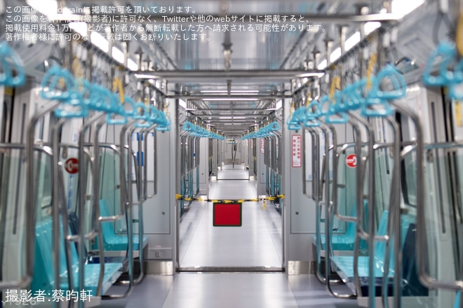 【台北捷運】北投機廠でCR381A形新型車両の車内見学イベント - 北投機廠にて撮影