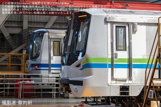 【台北捷運】北投機廠でCR381A形新型車両の車内見学イベント - 北投機廠にて撮影