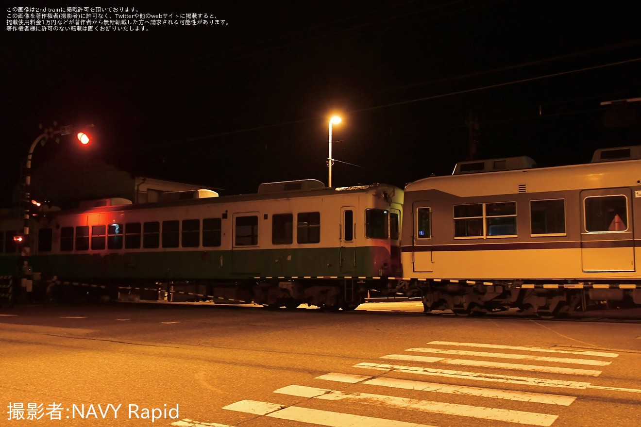 【地鉄】10030形10035Fが上市へ廃車回送の拡大写真