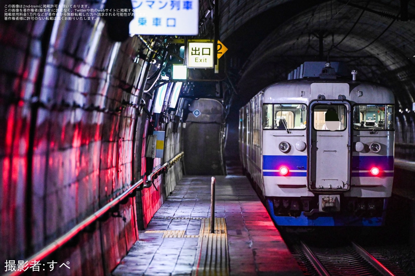 【トキ鉄】413・455系W01編成「TOKIトレイン」がヘッドマーク無しで運行の拡大写真