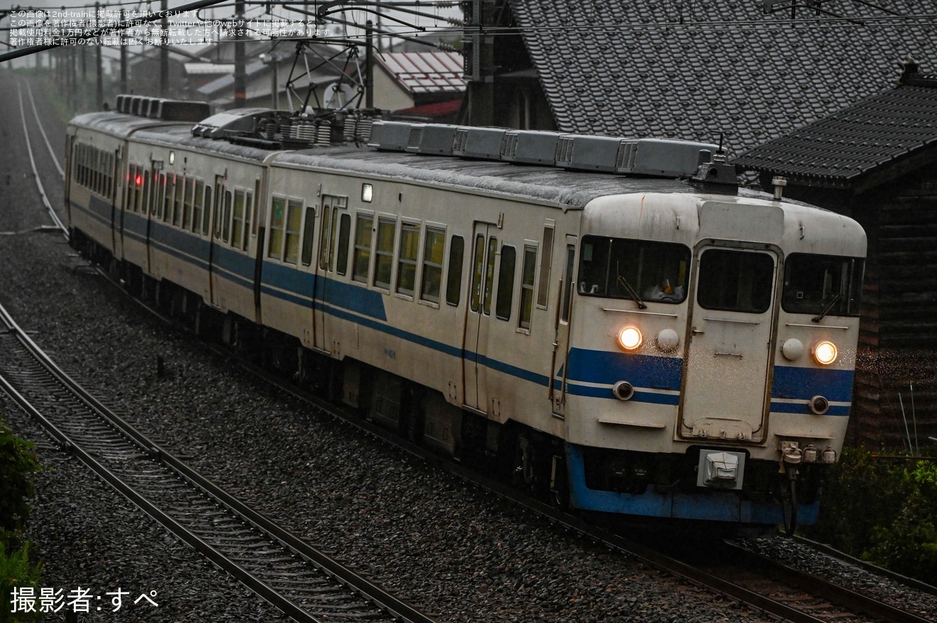 【トキ鉄】413・455系W01編成「TOKIトレイン」がヘッドマーク無しで運行の拡大写真