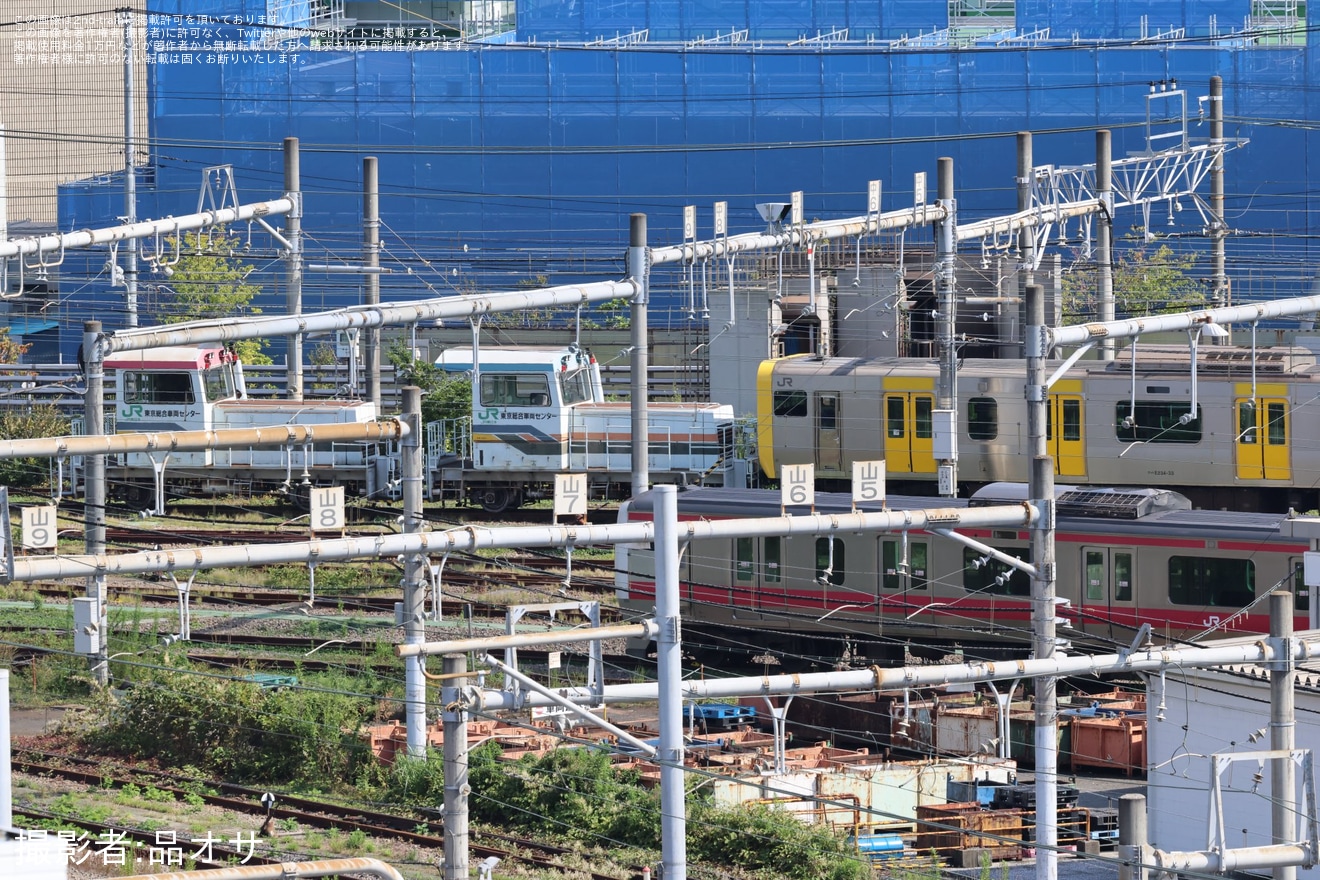 【JR東】E235系ミツB33編成が転用改造中に組成完了の拡大写真