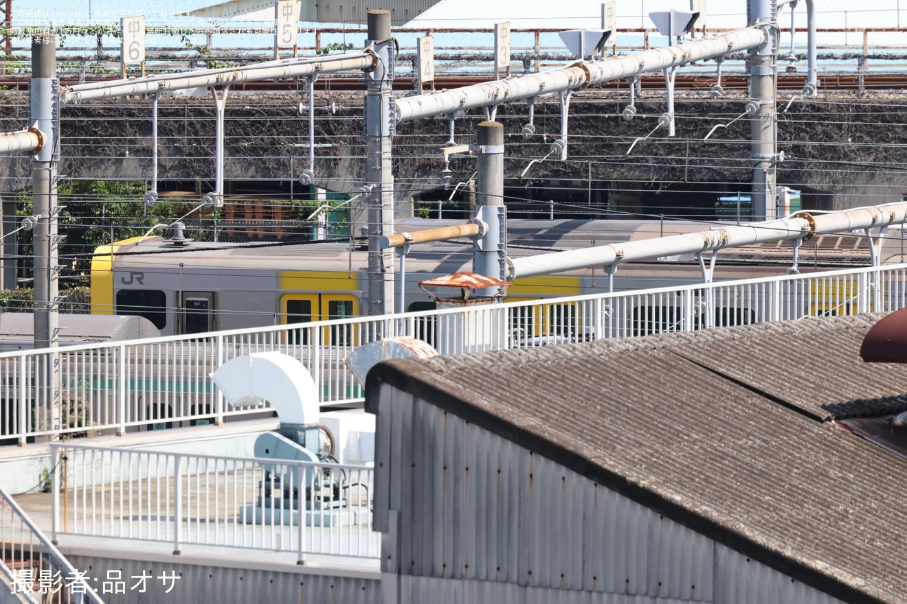 【JR東】E235系ミツB33編成が転用改造中に組成完了の拡大写真