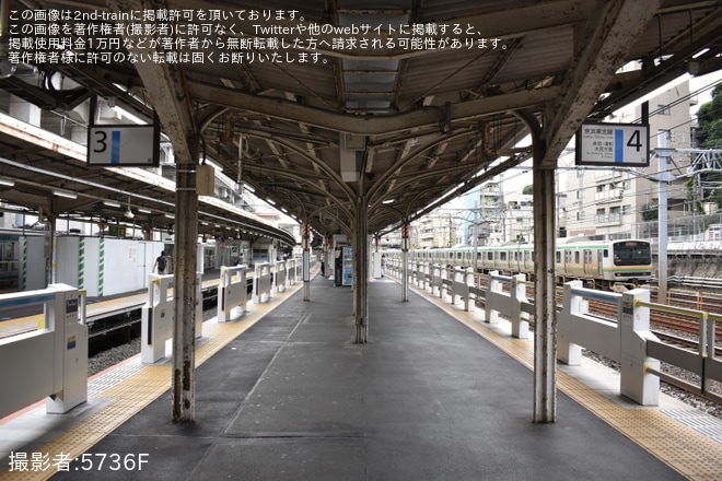 【JR東】京浜東北線 東十条駅3番線にホームドアが設置 - 東十条駅にて撮影