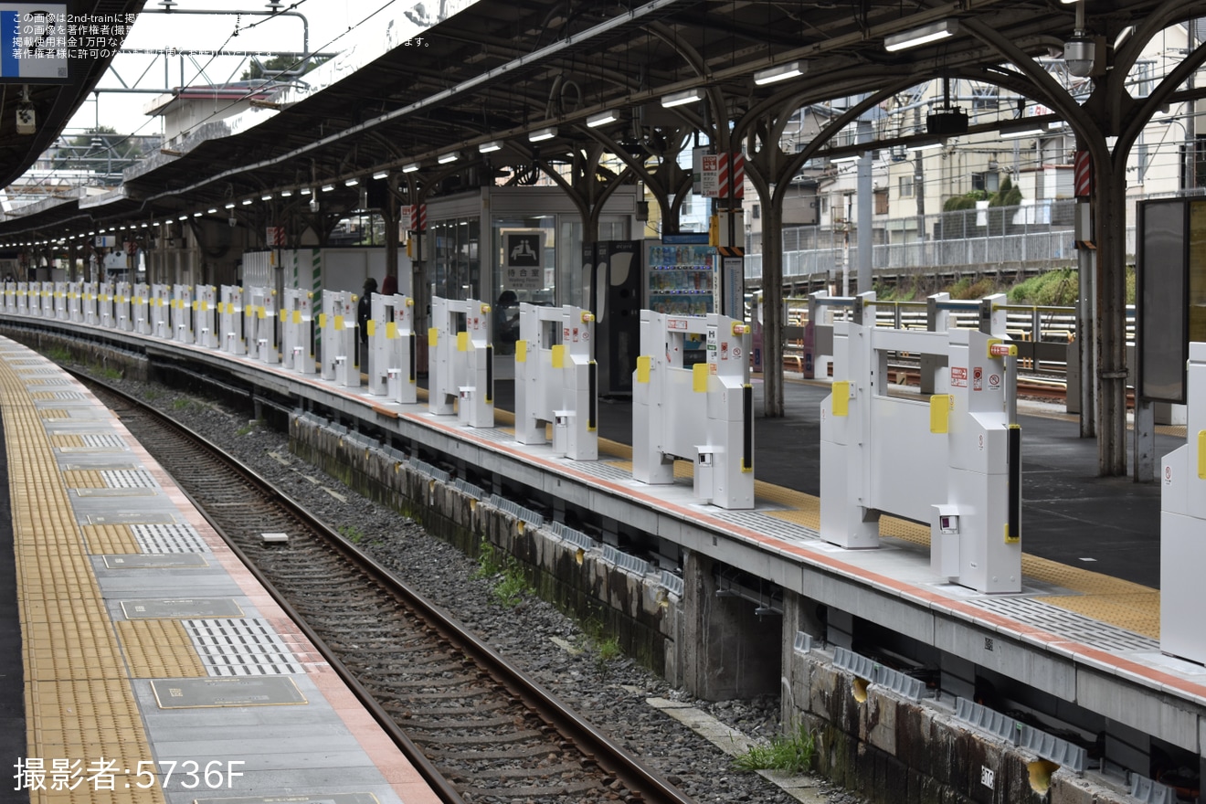 【JR東】京浜東北線 東十条駅3番線にホームドアが設置の拡大写真