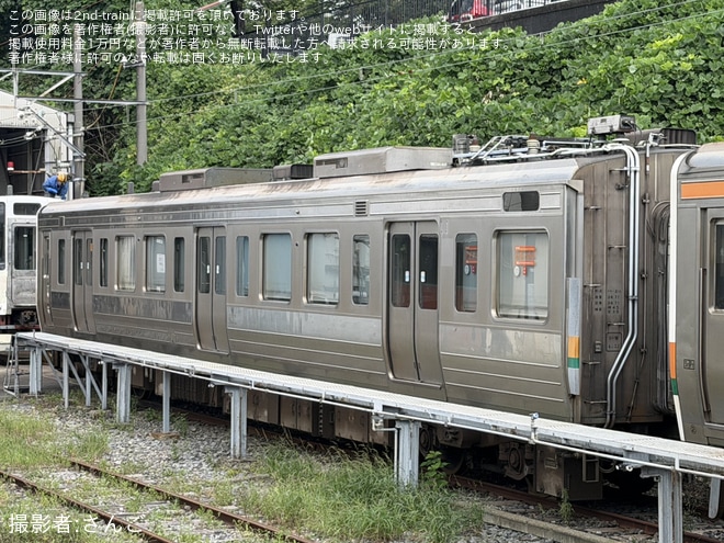 【流鉄】元JR東海211系GG8・GG9編成の改造作業が進む（3枚目）