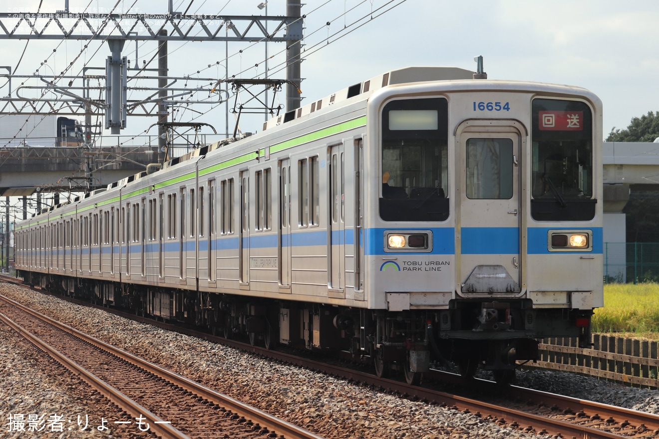 【東武】10030型11654F南栗橋工場入場回送の拡大写真