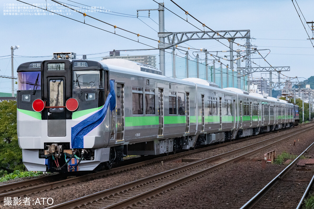 【JR北】新型快速エアポート用739系3000番台が日立製作所を出場し甲種輸送の拡大写真