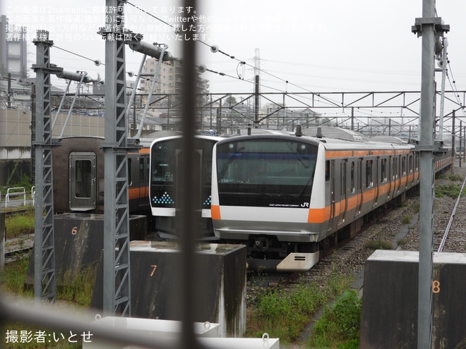 【JR東】E233系T38編成がサロ脱車・分割留置、T40編成はサロ組み込み12両化（1枚目）