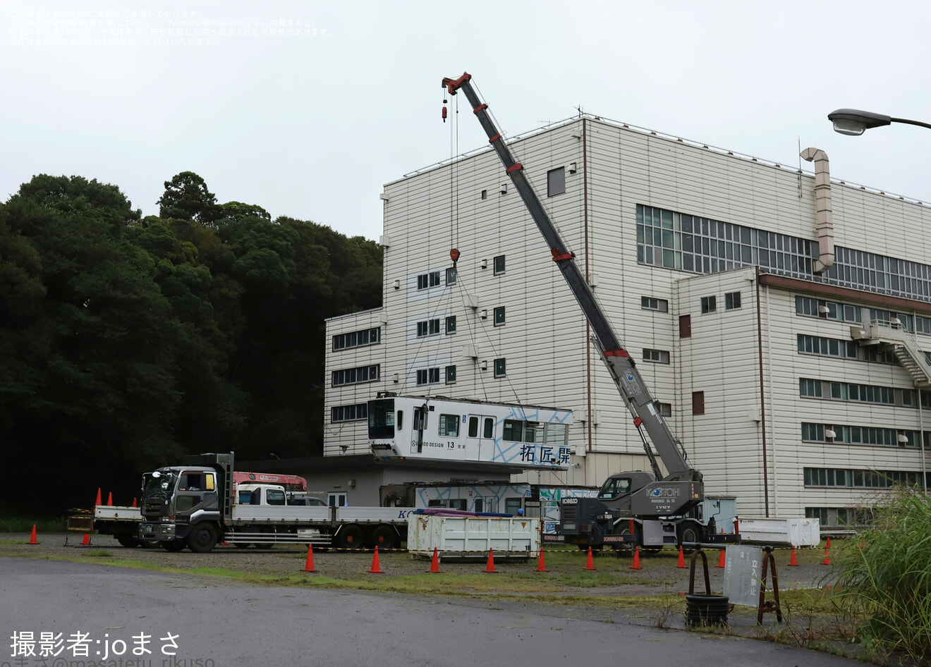【千葉モノ】1000形第13編成が解体工場へ陸送の拡大写真
