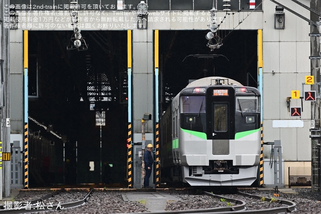 【JR北】739系3000番台3101+3201編成が札幌運転所構内で試走（4枚目）
