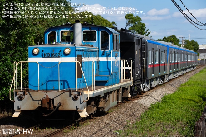 【京成】3200形3237-3238+3236編成が京葉臨海鉄道線内を甲種輸送（1枚目）