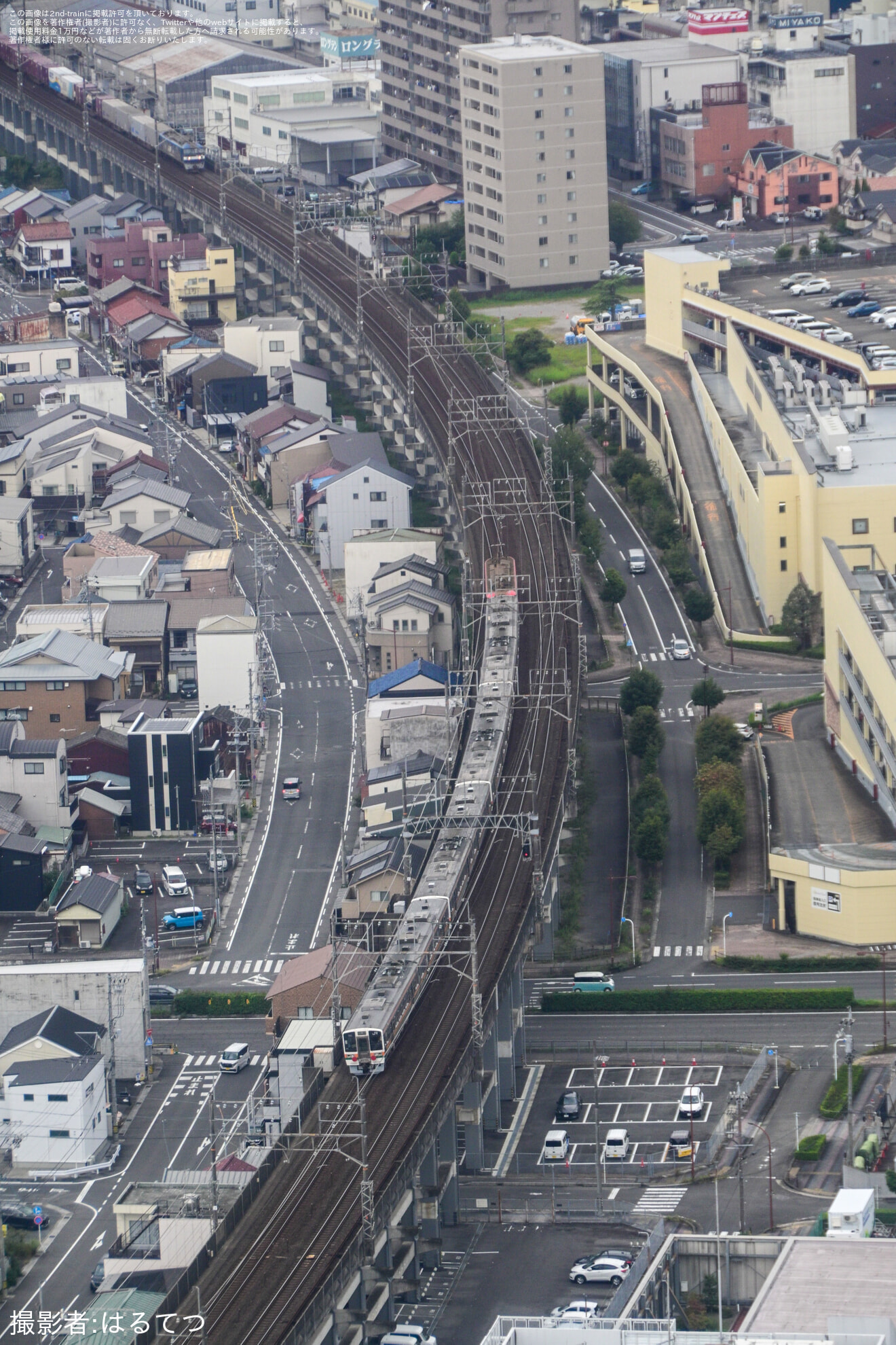【JR海】213系H5編成など4編成が富山地方鉄道へ甲種輸送の拡大写真