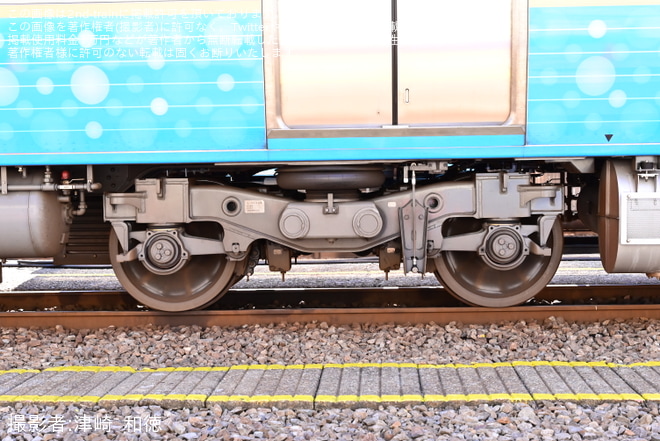【JR四】3600系が徳島運転所で鉄道友の会関係者に展示 - 徳島運転所にて撮影
