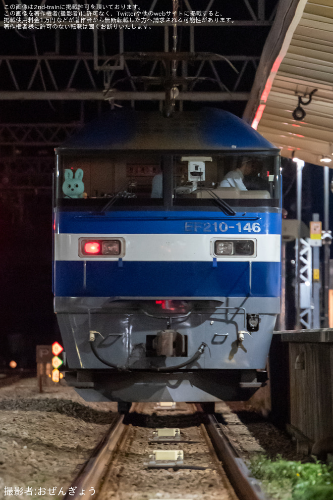 【JR貨】EF210形電気機関車が小田急小田原線新松田駅に入線（6枚目）
