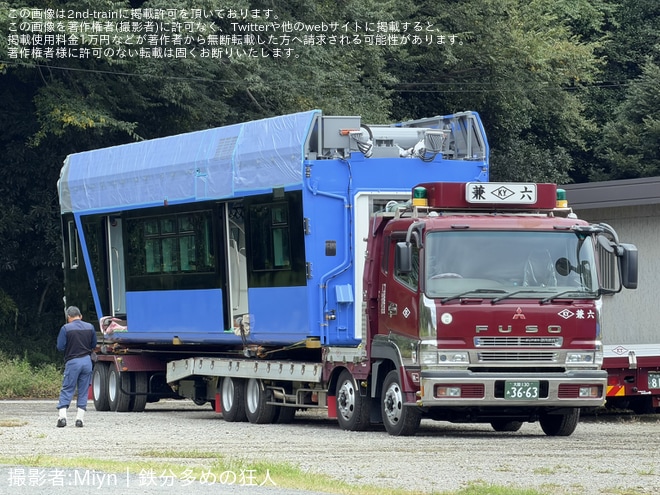 【千葉モノ】0形第33編成とみられる車両が陸送（1枚目）