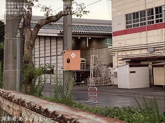 【能勢電】7200系7203F(旧阪急7005F)正雀で確認 - 正雀車庫(敷地外)にて撮影