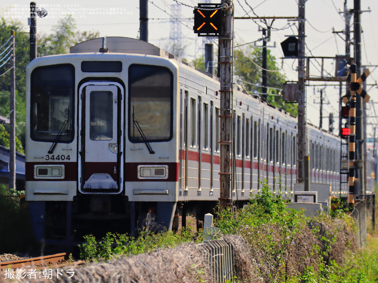 【東武】30000系31604F+31404Fが北館林へ廃車回送の拡大写真