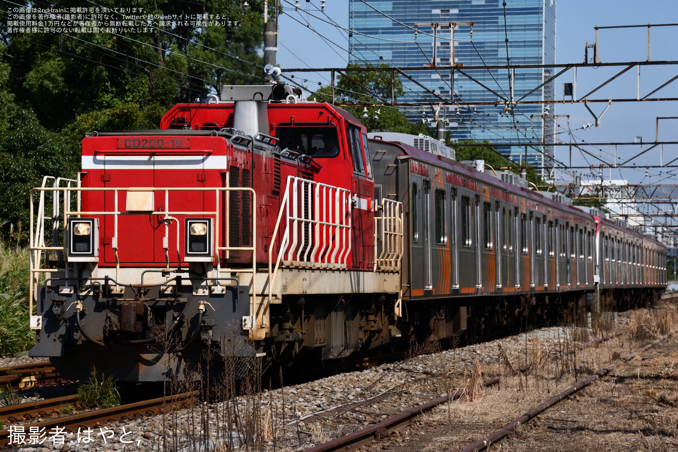 【東急】6000系6101F J-TREC横浜事業所へ入場甲種輸送の拡大写真
