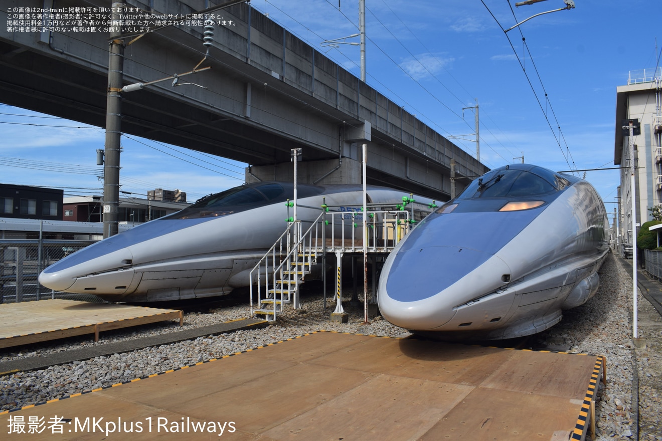 【JR西】「新幹線ふれあいデー」開催 500系V7・V9編成など展示の拡大写真